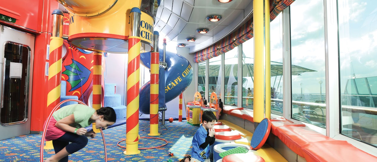 Clubs voor kinderen en tieners zijn inbegrepen.