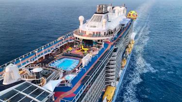 Spectrum of the Seas, Azië