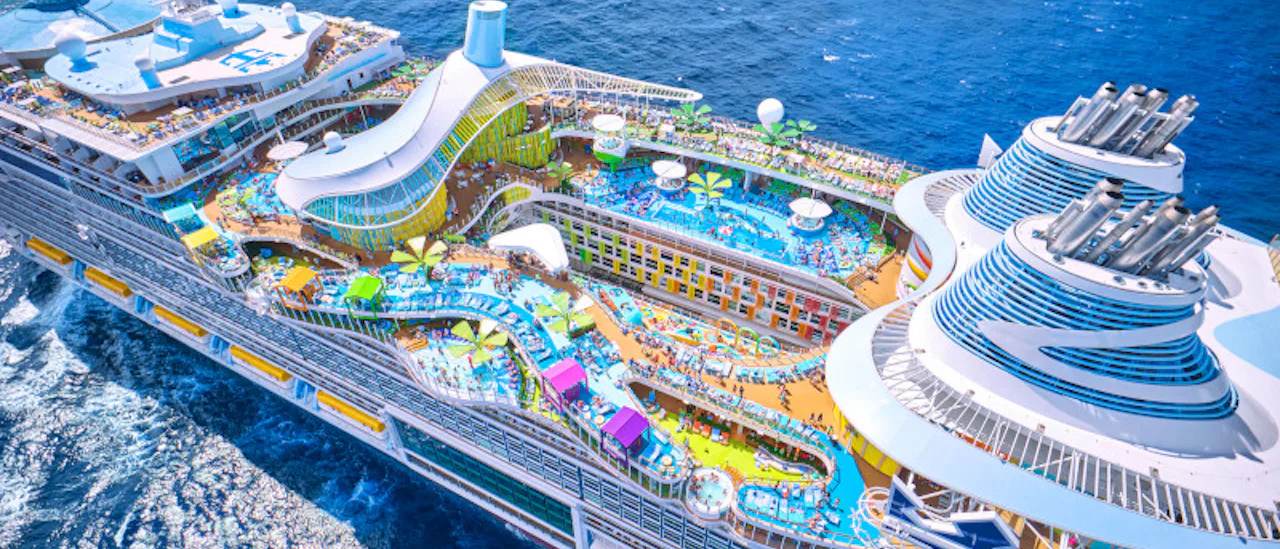 A top overview of the Icon of the Seas